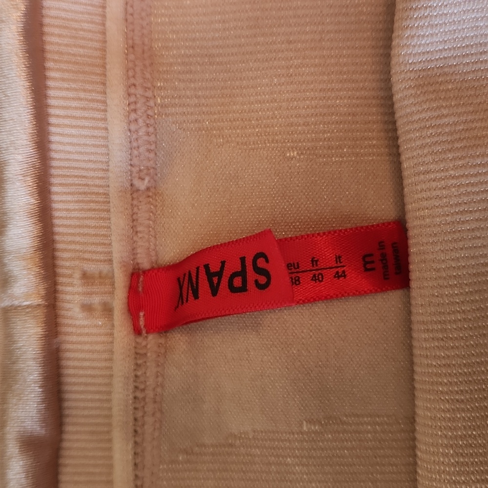Spanx shimmer and shine high waisted control garment - Picture 3 of 4